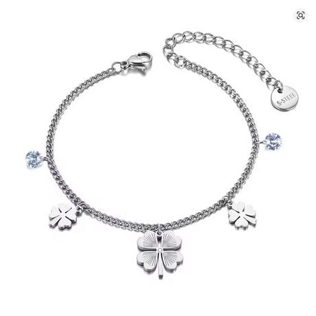 Onáramok so štvorlístkami,