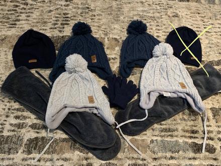 Čiapky, šály, rukavice, 98