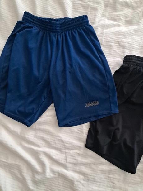 2x futbalove šortky č. 152 jako, 152