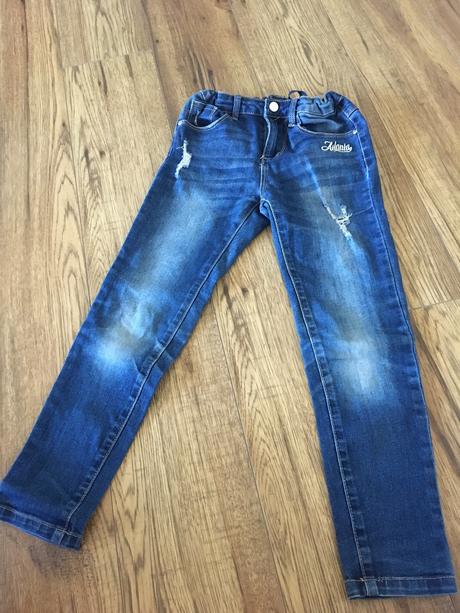 Dievčenské rifle, reserved,122