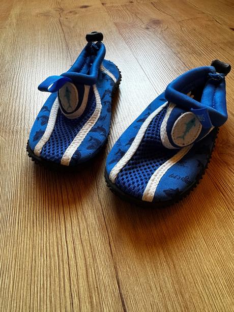 Topanky do vody 24, lupilu,24