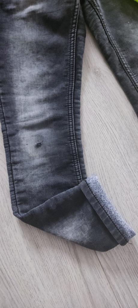 Zateplené chlapčenské rifle, chapter young,146