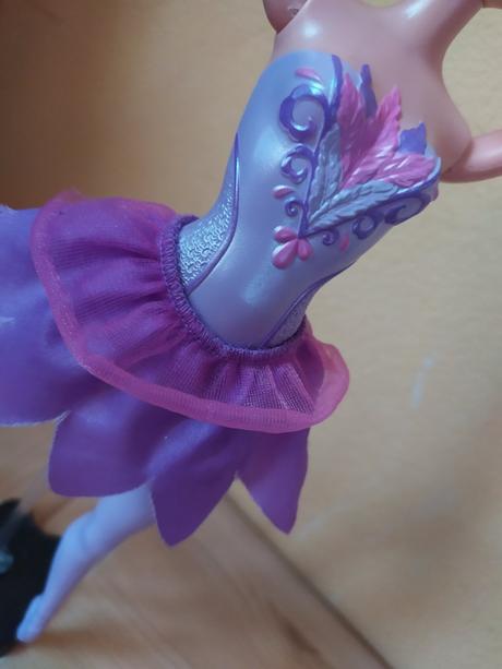 Barbie pink shoes kristyn as odette,