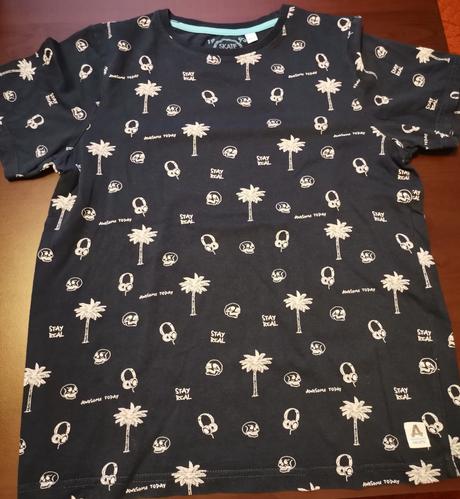 Tmavomodré tričko 146/152, 146