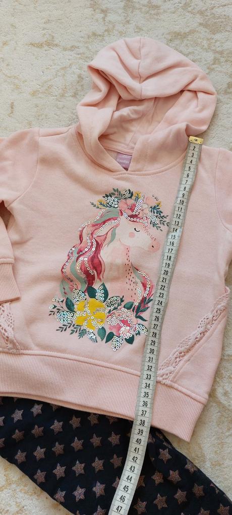 Mikinka s kapucňou, c&a,92