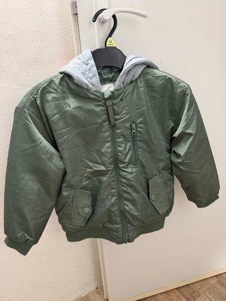 Predám gumáky,vetrovky,kabáty,župan, 30