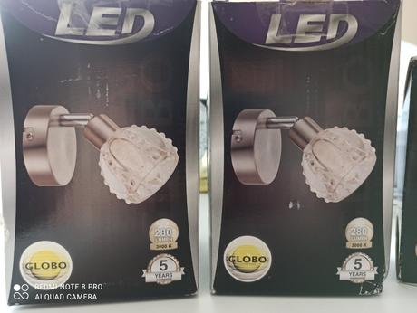 Nove krištáľové svietidla, 