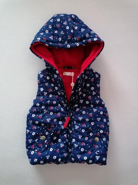Nova prechodna/zimna vesta s kapucnou, m&co,80