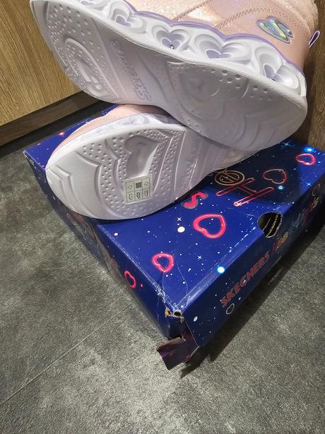 Skechers zimne topanky, skechers,32 / 33