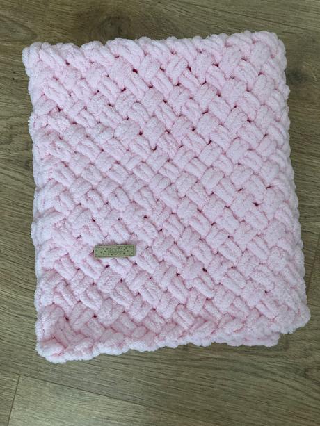 Puffy deky ihneď k odberu,