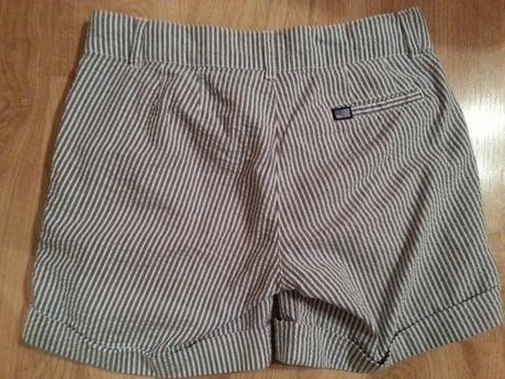 Námornícke šortky, 146