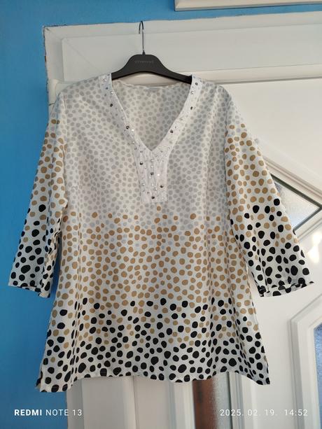 Pekná blúzka na leto, m