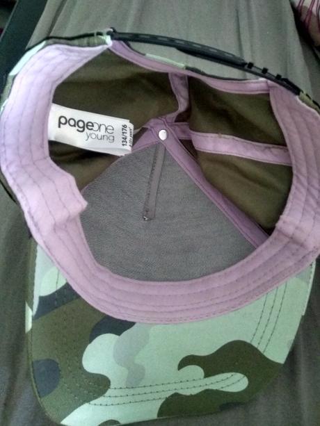 Dievčenská šiltovka 134/176, chapter young