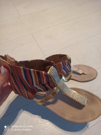 Sandále nízke damske, 40