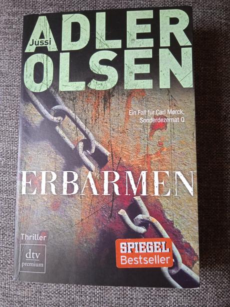 Adler olsen - erbarmen - triler v nemčine,