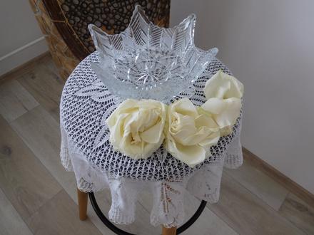 Kryštálová miska v tvare hviezdy-top top stav,, 