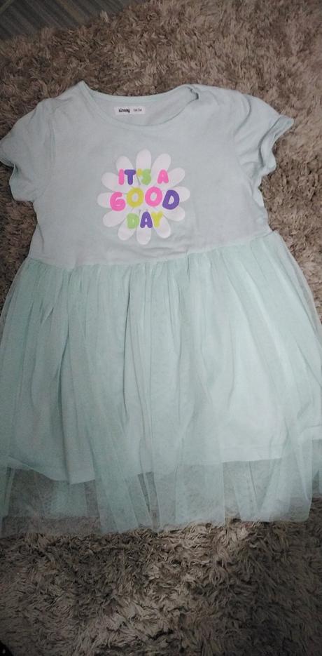 Šaty s tylovou sukňou, sinsay,122