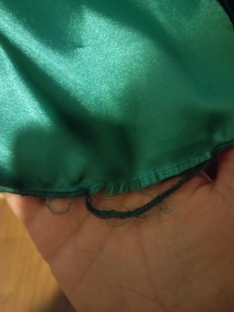 Spoločenské šaty, 46