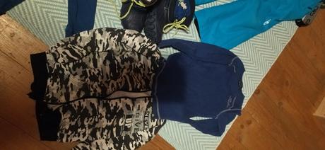 Balík chlapc veci do snehu 116, 104–116