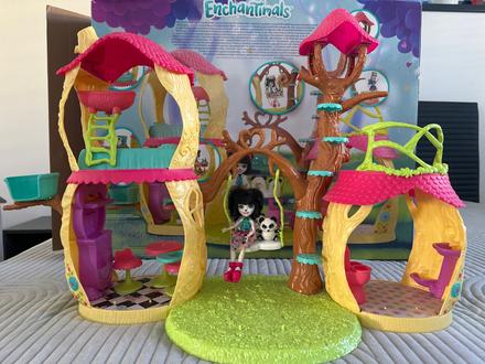 Enchantimals panda dom,