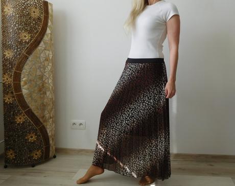 Plysovaný tyl suknička dlhá 90 cm,, 36