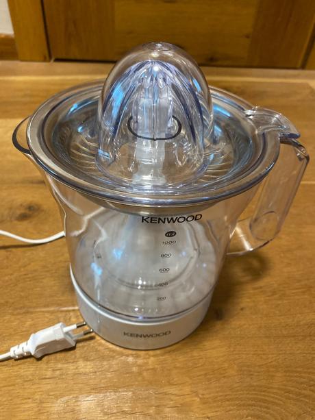 Kenwood true je290 - lis / odšťavovač na citrusy, 
