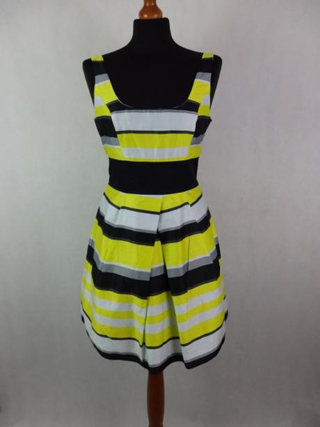 Kvalitné elegantné šaty, 38