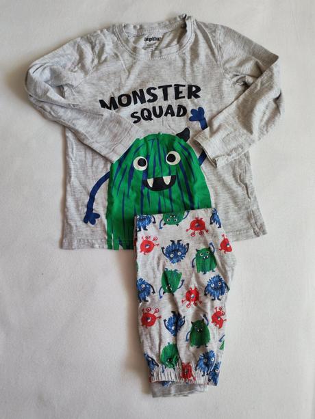 Pyžamá lupilu, lupilu,122