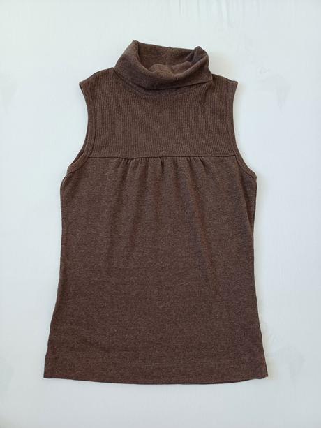 Hnedá vesticka, zara,m