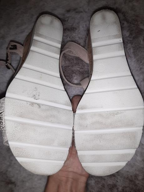 Kožené sandálky bruno banani, 36