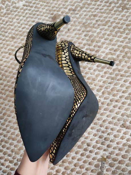 Extravagantné lodičky, 39