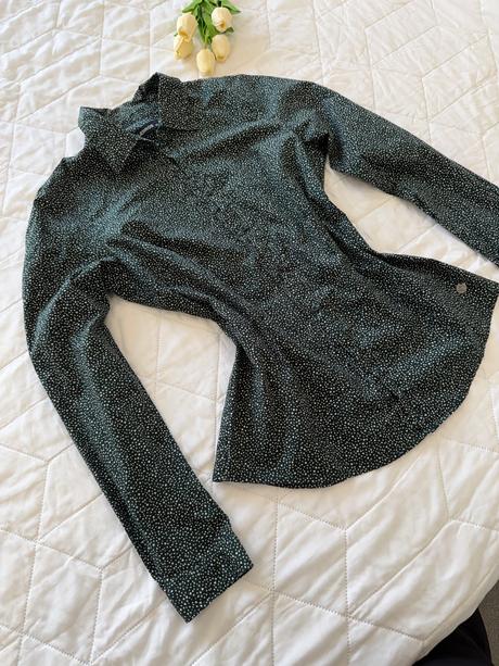 Elegantná dámska košeľa, 38