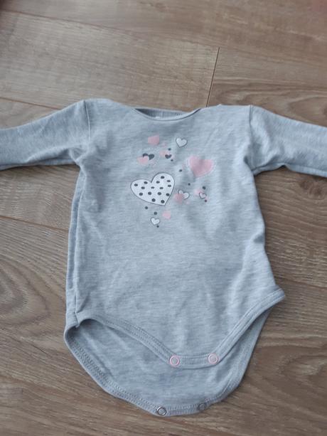 Dievčenská súprava, 74