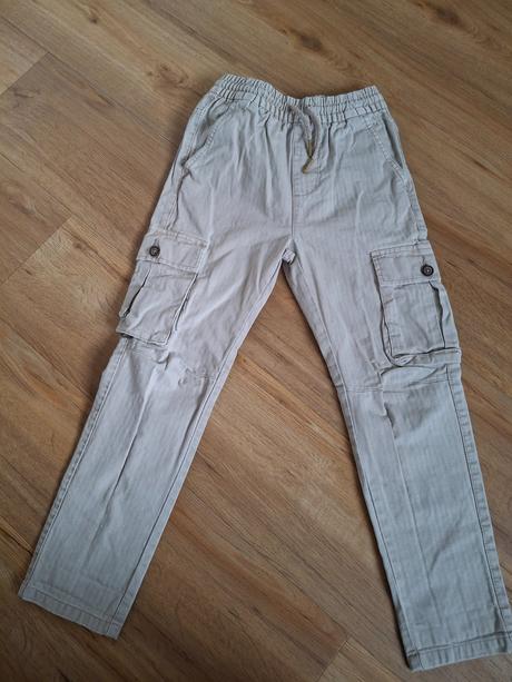 Balík nohavic 134-140, 140–152