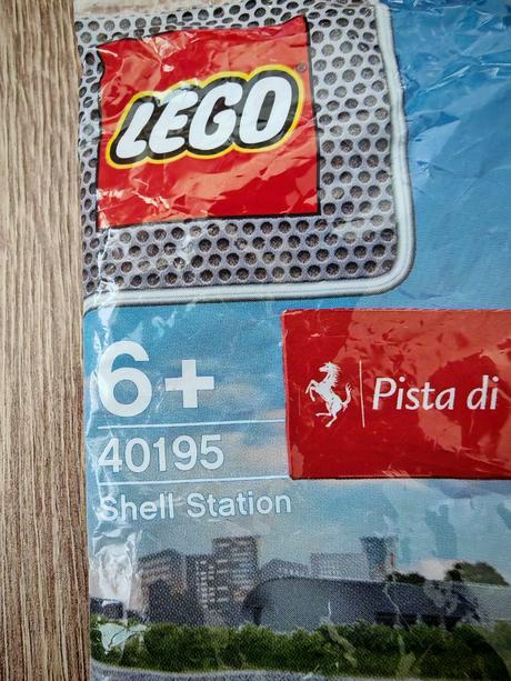 Lego 40195, 