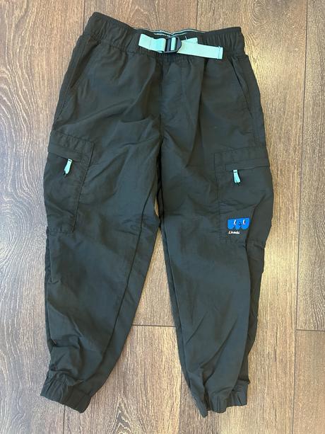 Nohavice na turistiku, h&m,110