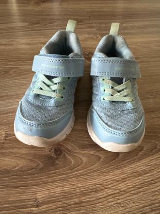 Tenisky na suchy zips, 26