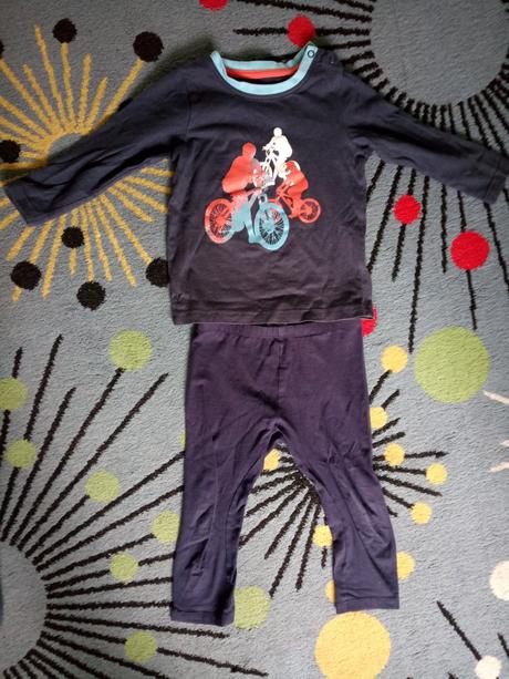 Domáci ubor/pyžamo, lupilu,86