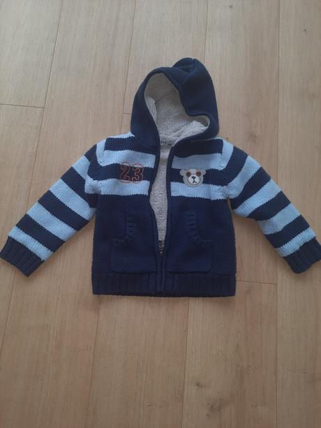 Sveter zatepleny vel.30 mes. (98), 98