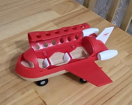 Lietadlo brio 33512 passenger plane, 