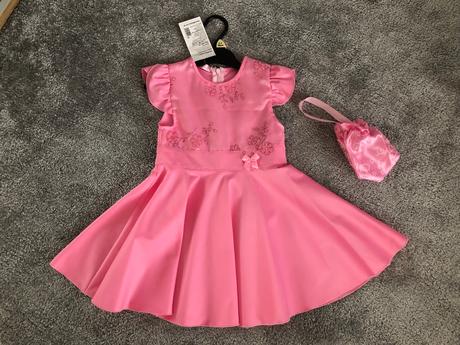 Nádherné spoločenské saty s kabelkou, 92