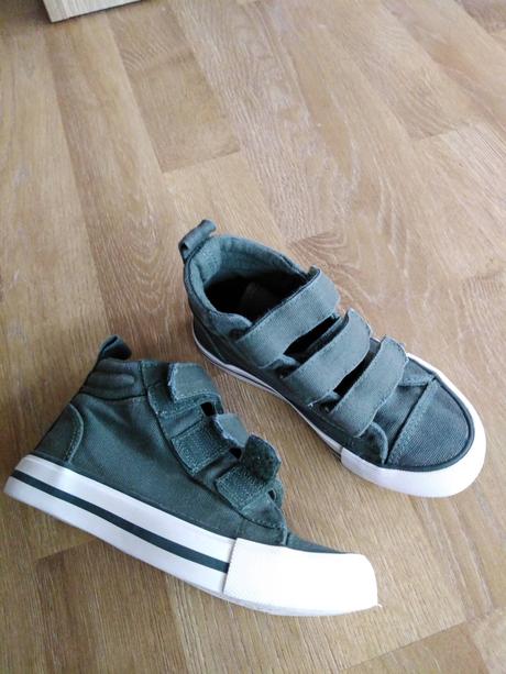 Chlapčenské vysoké tenisky, 25