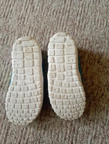 Domáca obuv, reebok,26