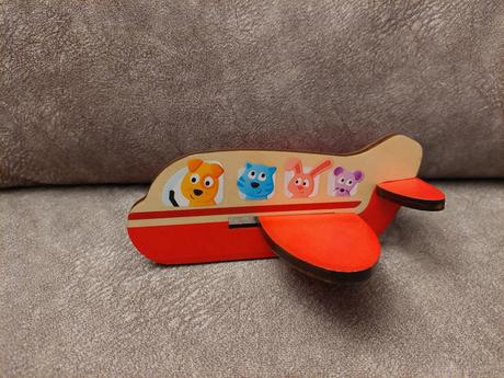 3d detské drevené lietadlo puzzle hape,