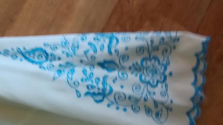 Bluzka vyšivaná retro-original, 38 / l
