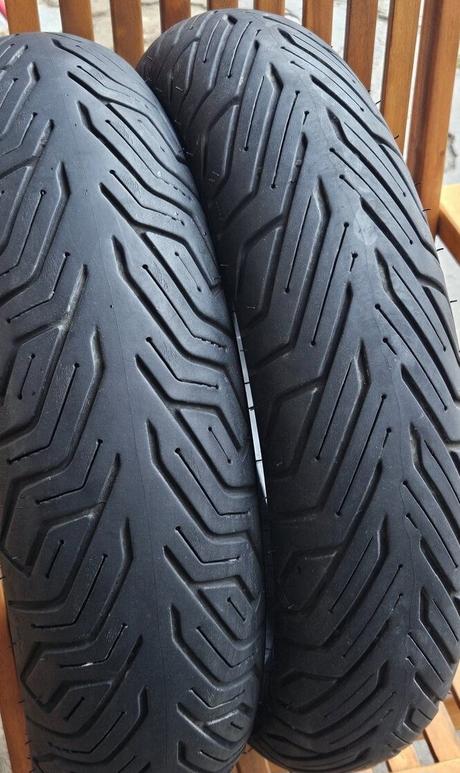 Pneumatiky na motorku, 