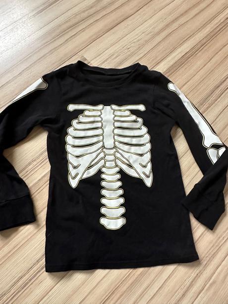 Svietiaci top, h&m,122