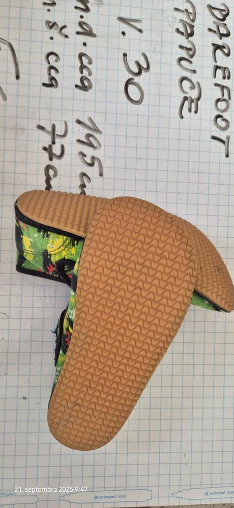 Beda papučky, beda,30