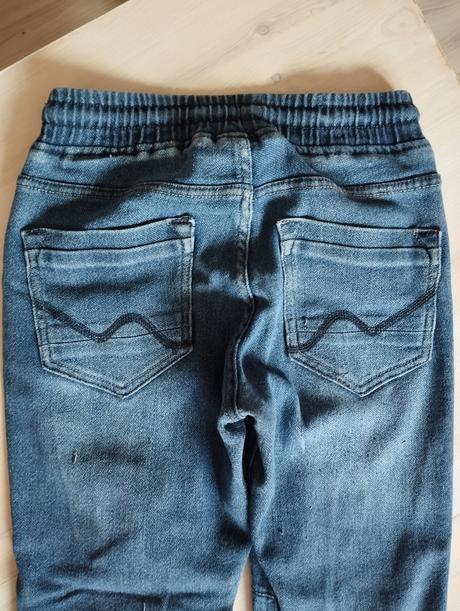 Teplákové džínsy, pepperts,146