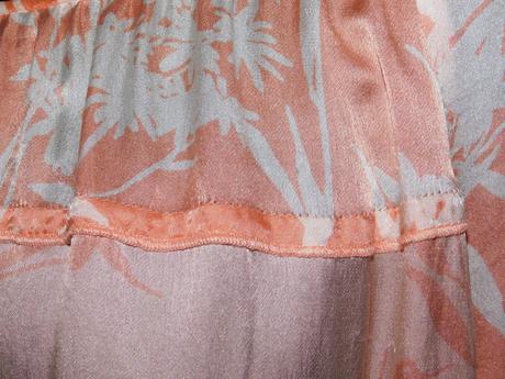 Luxusna hodvabna bluzka, 38